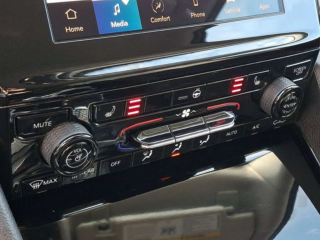 Used 2021 Jeep Grand Cherokee L Limited image 17