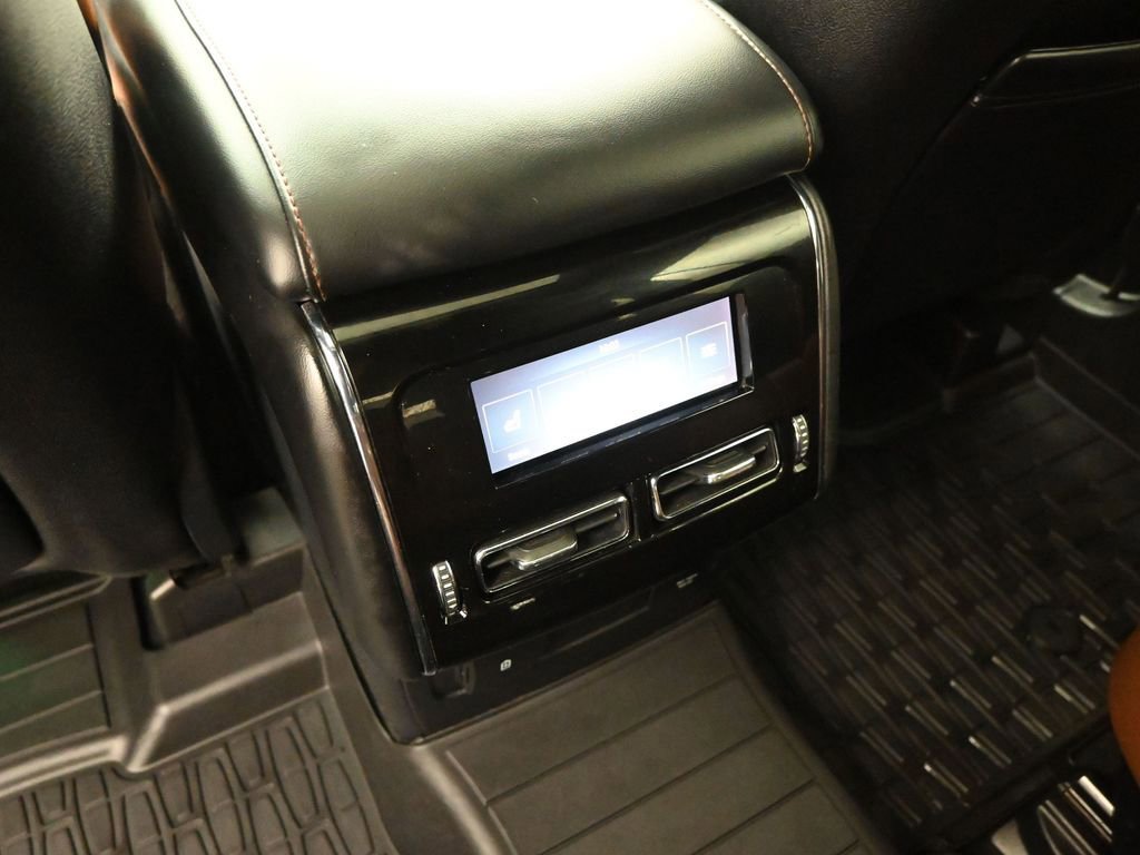 Used 2022 Lincoln Aviator Reserve w/ Equipment Group 201A image 20