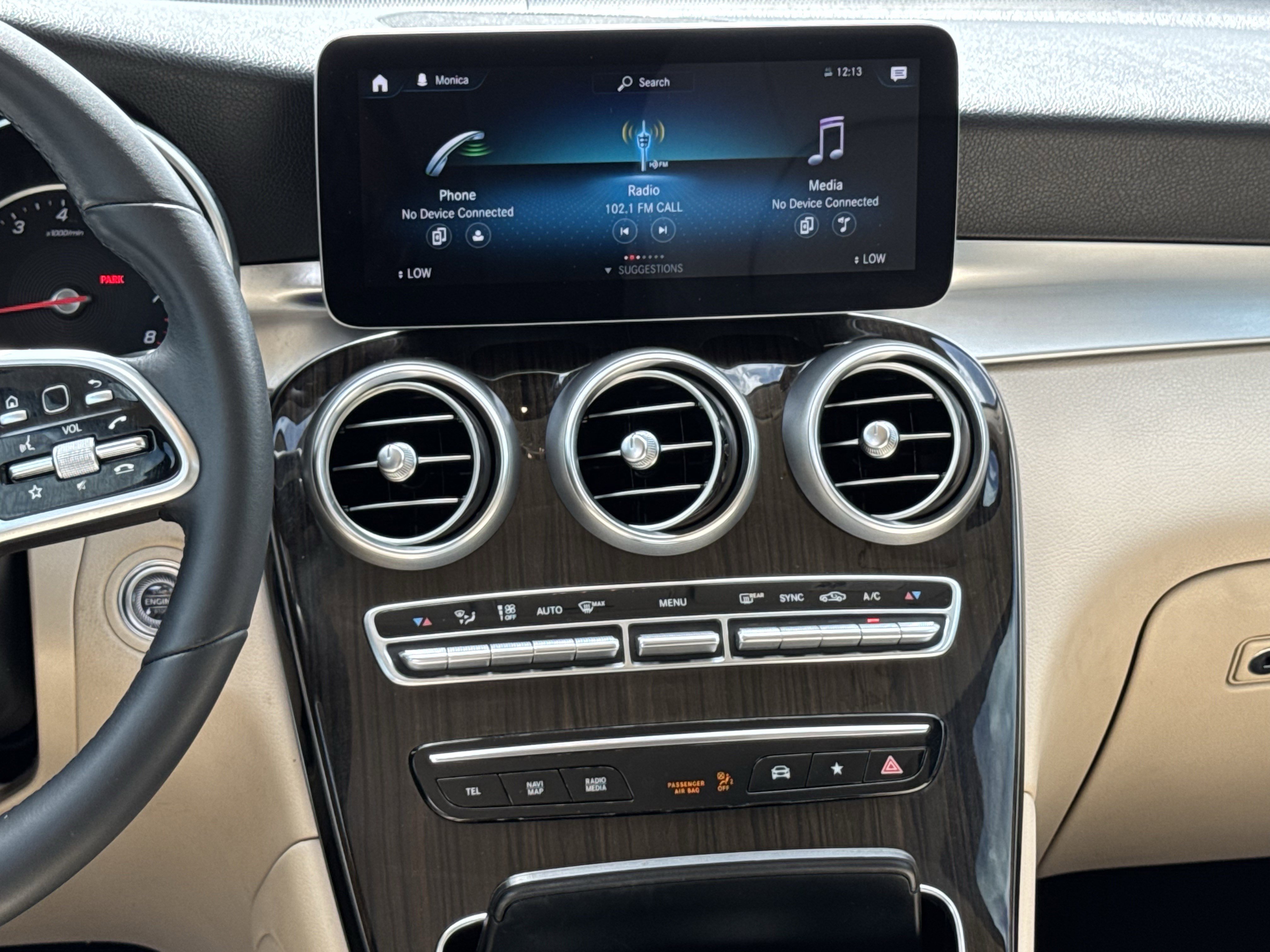 Used 2022 Mercedes-Benz GLC 300 image 17