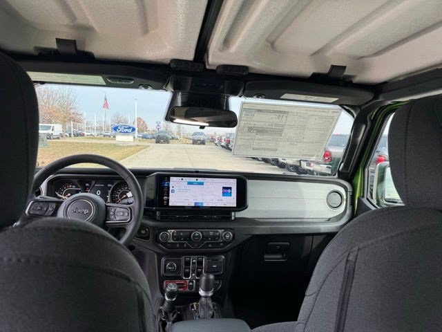 New 2026 Jeep Gladiator Sport AWD/4WD image 30