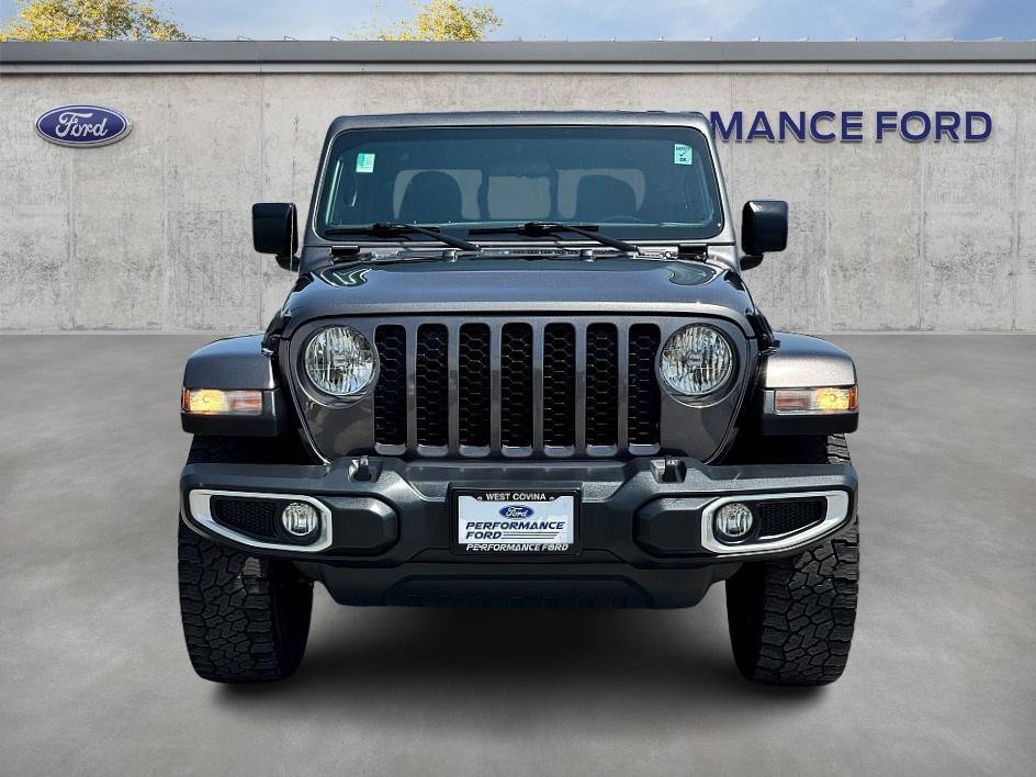 Used 2022 Jeep Gladiator Sport image 3