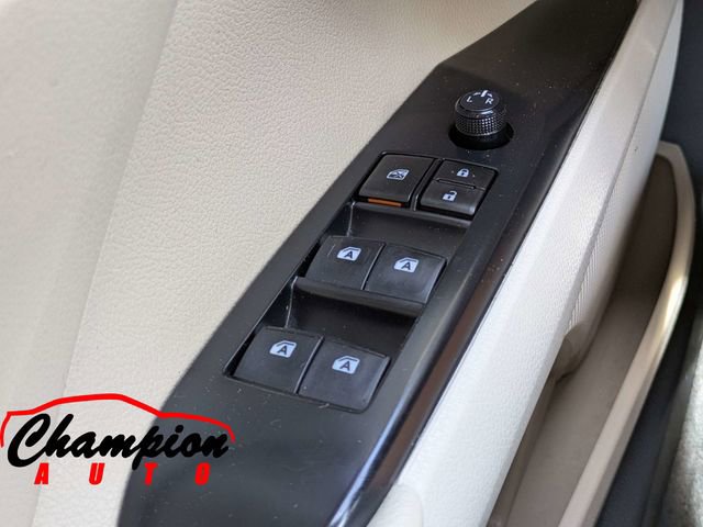 Used 2019 Toyota Camry LE image 22
