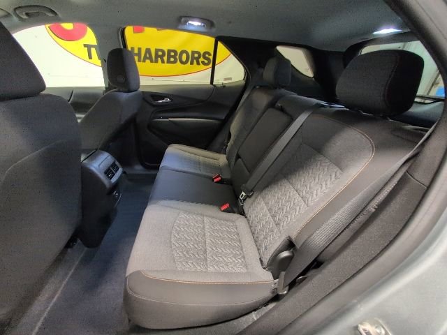 Used 2024 Chevrolet Equinox LT image 27