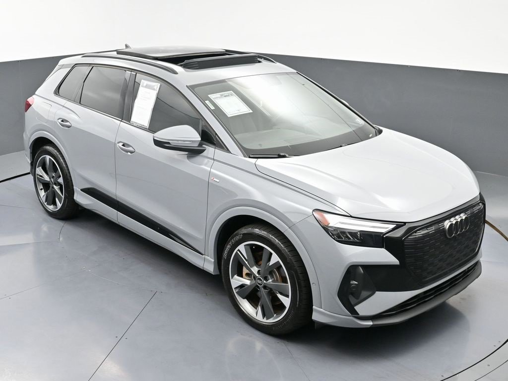 Used 2024 Audi Q4 e-tron Premium Plus w/ Premium Plus image 44