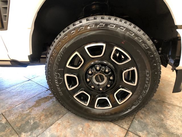 New 2026 Ford F250 Platinum AWD/4WD image 9