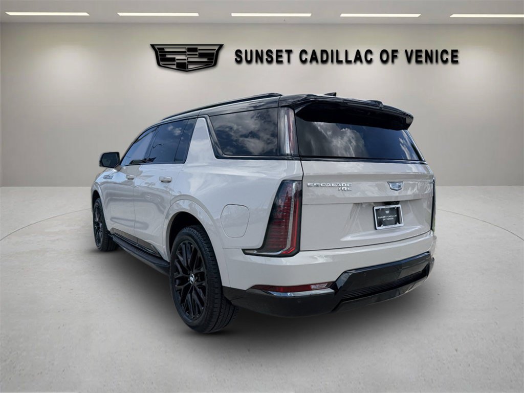 New 2026 Cadillac Escalade IQL Sport 2 w/ LPO, ONYX Package AWD/4WD image 5