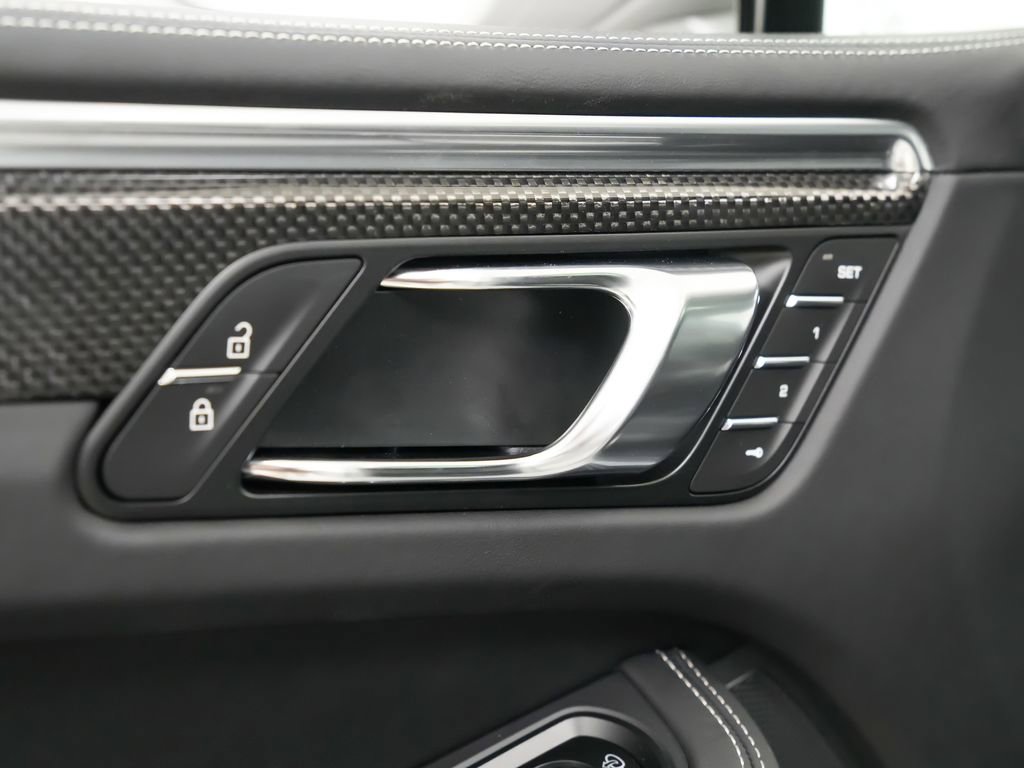 New 2026 Porsche Macan GTS AWD/4WD image 22