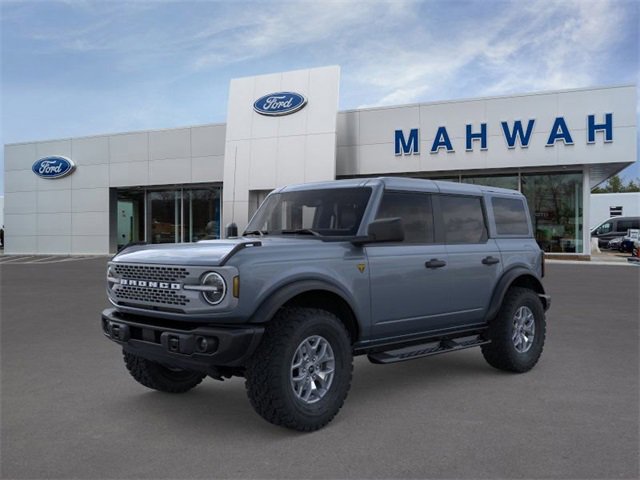New 2025 Ford Bronco Badlands image 1