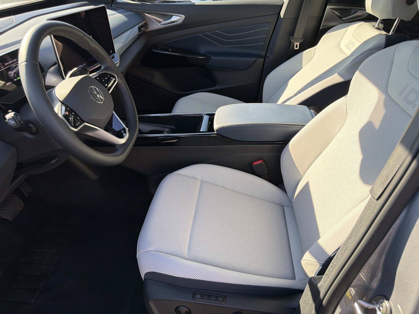 Certified 2025 Volkswagen ID.4 Pro S RWD image 14