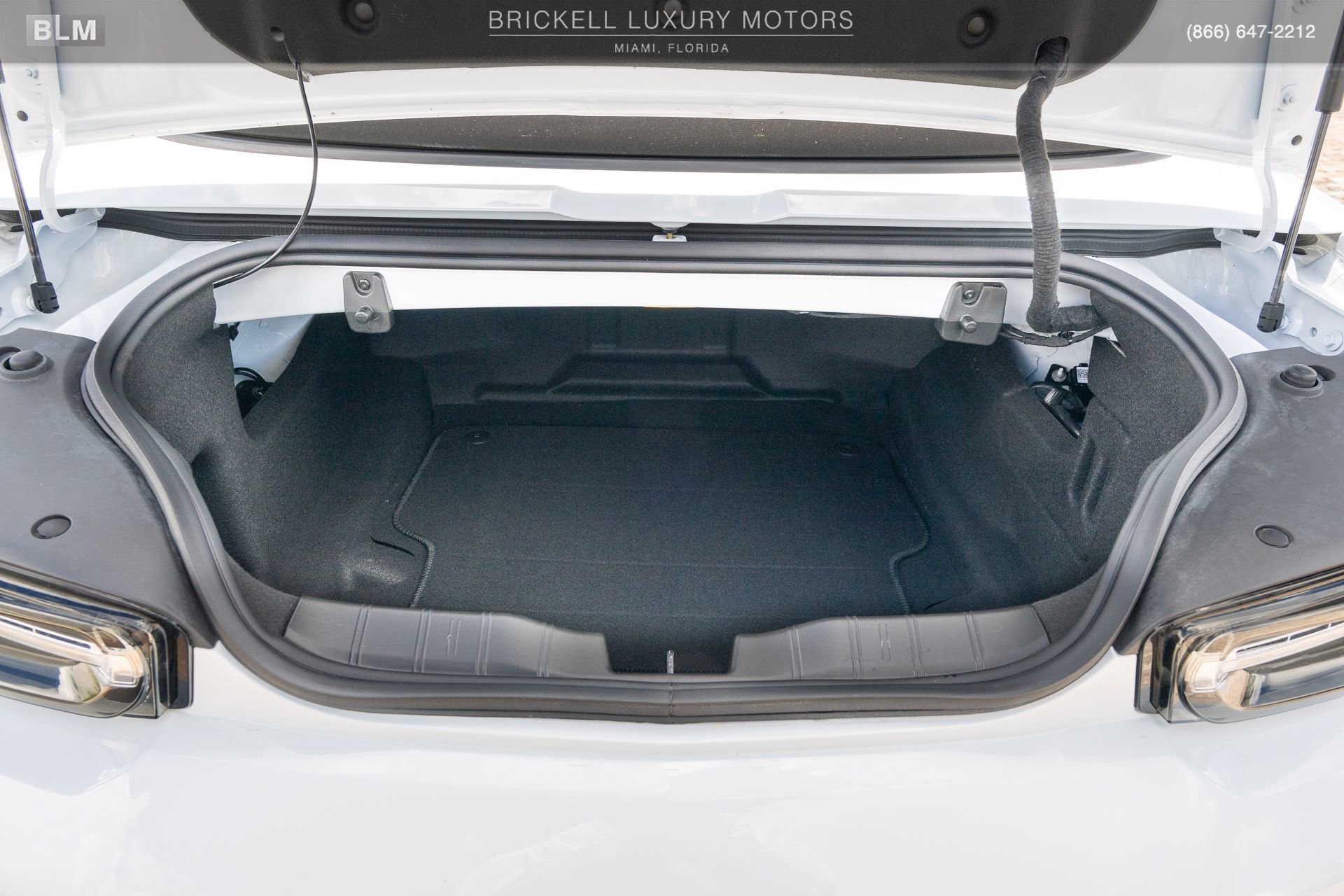 Used 2022 Chevrolet Camaro ZL1 RWD image 12