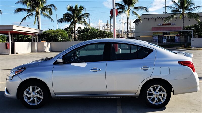 Used 2018 Nissan Versa SV w/ SV Special Edition FWD image 2