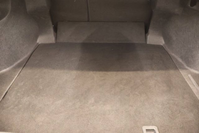 Used 2025 Toyota Camry SE FWD image 25