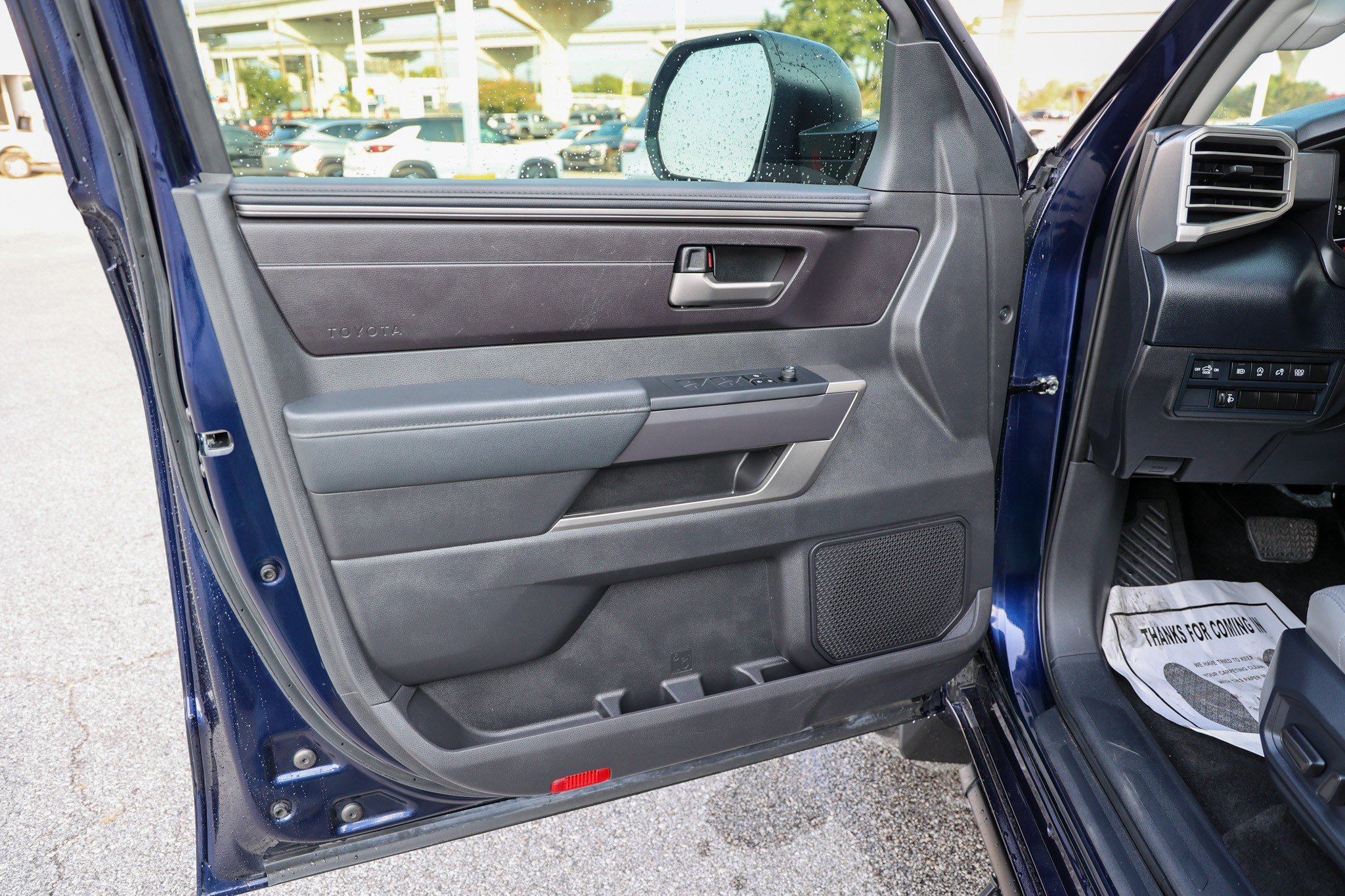 Used 2024 Toyota Tundra SR5 w/ SR5 Premium Package AWD/4WD image 32
