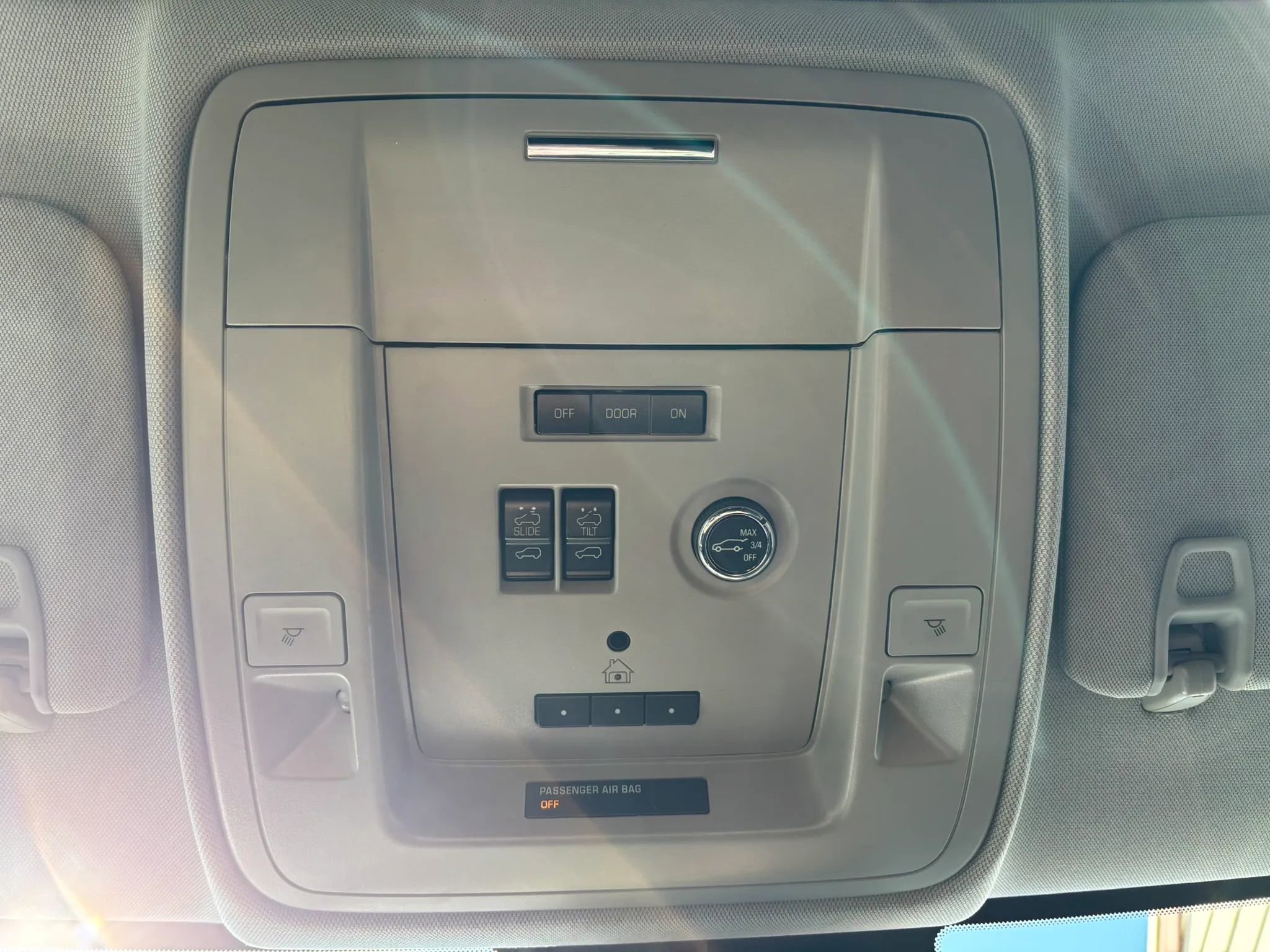 Used 2017 GMC Yukon Denali image 27