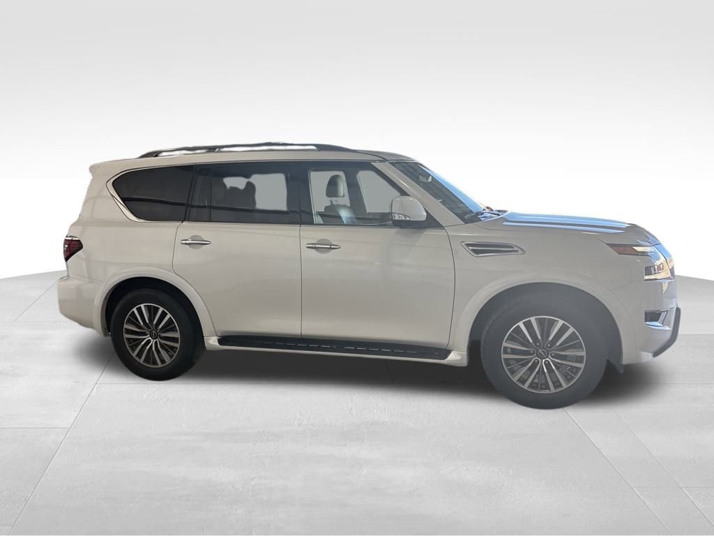 Used 2023 Nissan Armada SL w/ Captain's Chairs Package image 6
