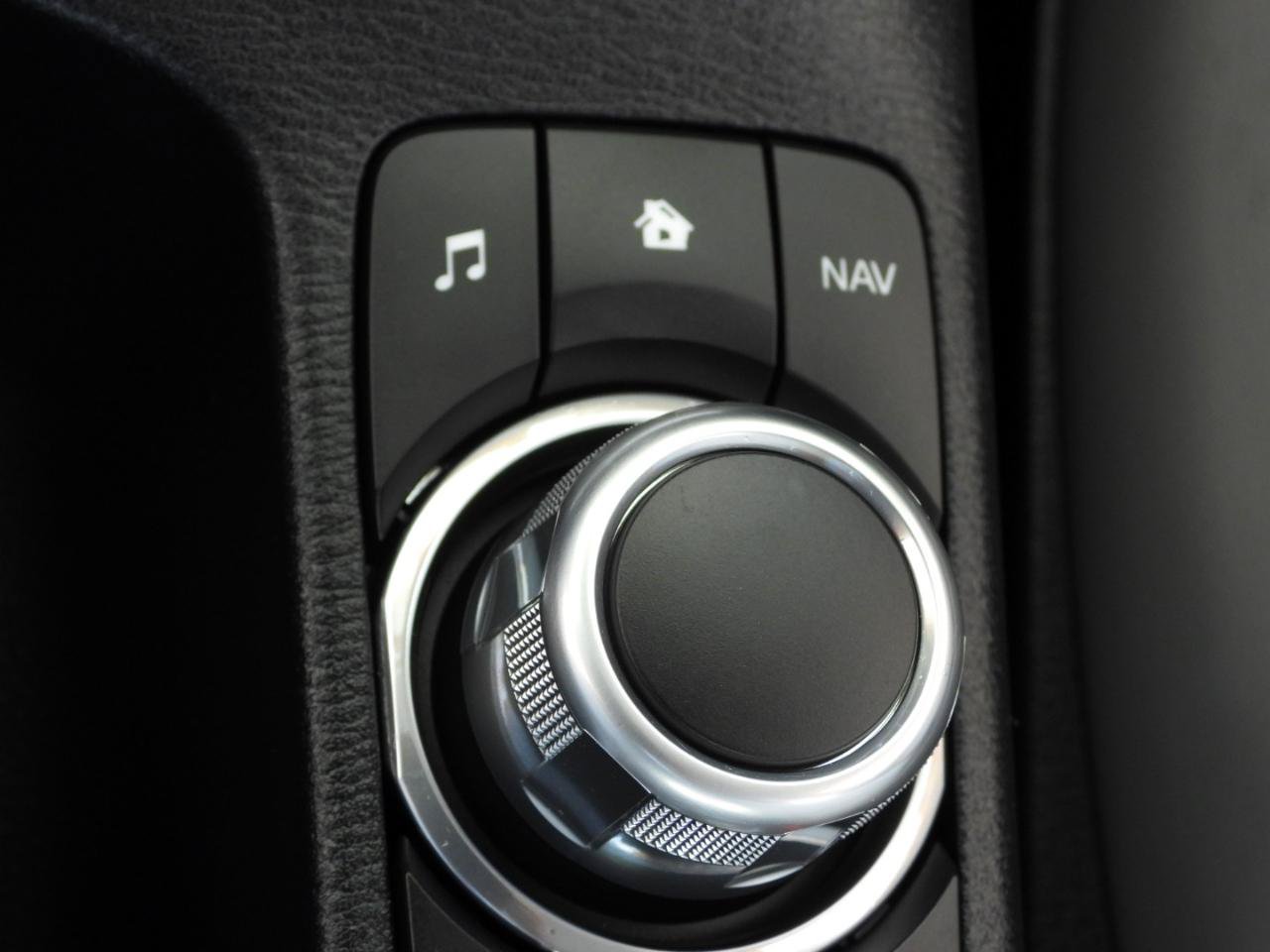 Used 2020 Toyota Yaris XLE FWD image 59