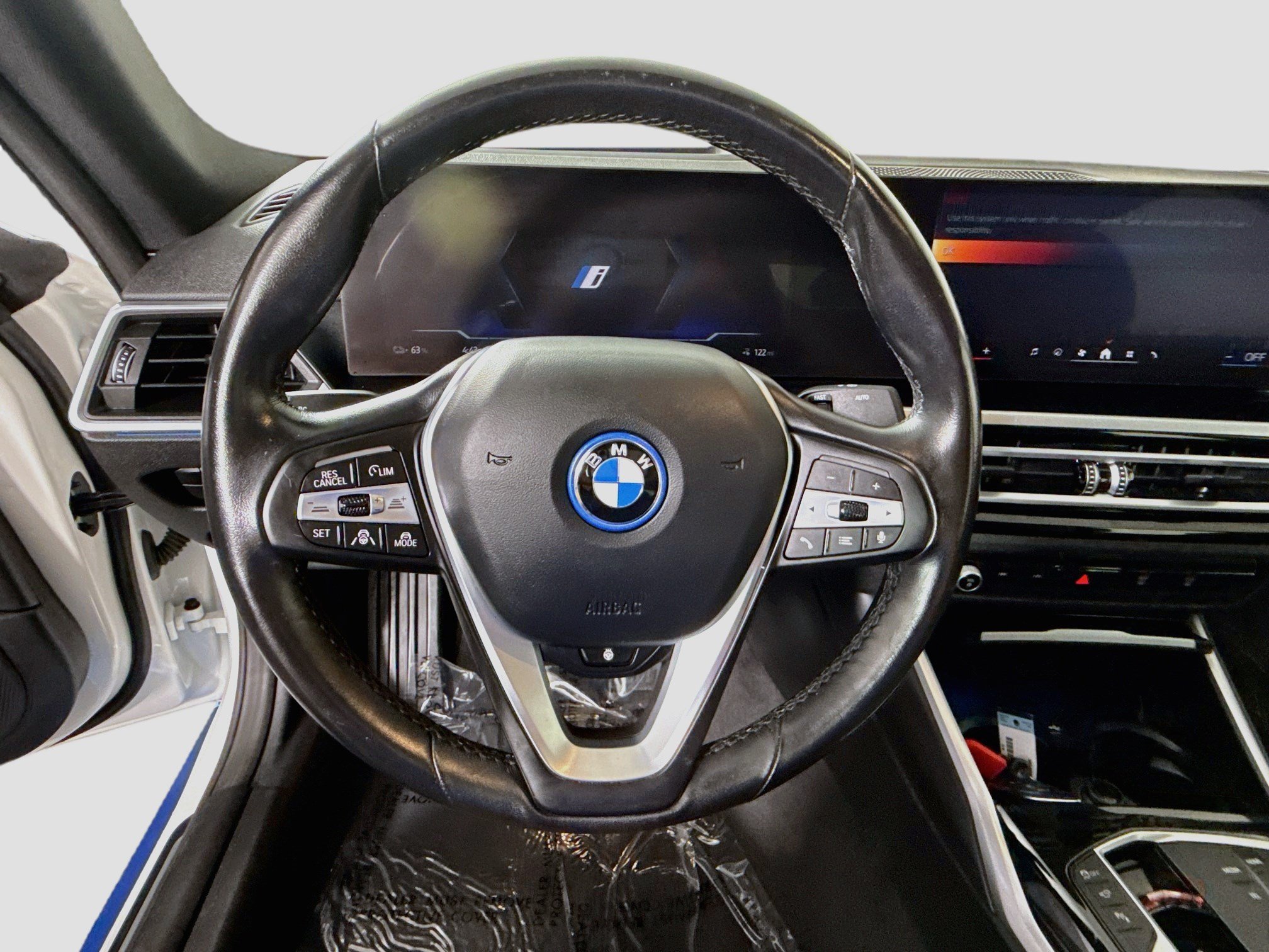 Used 2024 BMW i4 eDrive40 RWD image 13