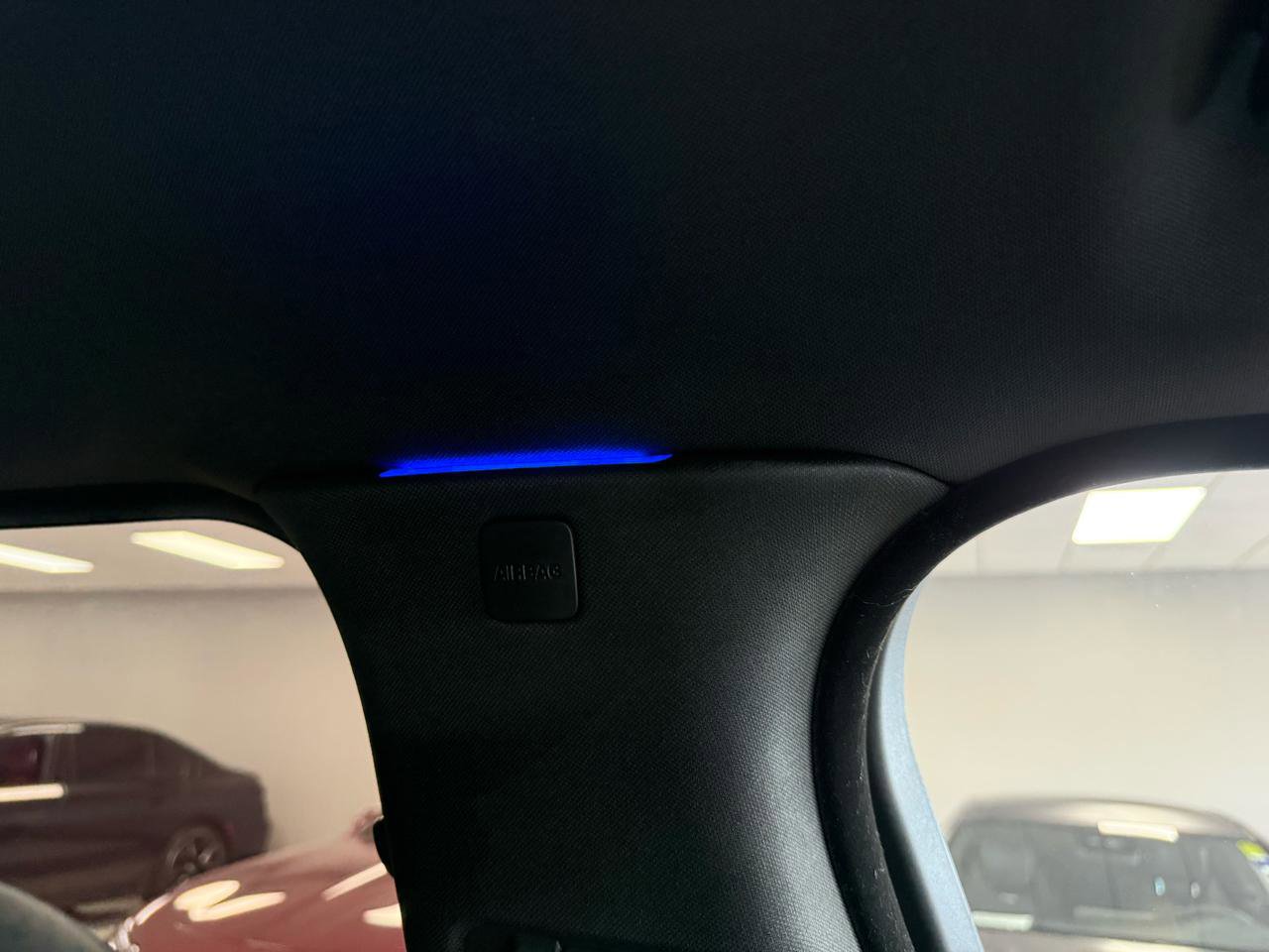 Used 2018 Land Rover Range Rover HSE image 29