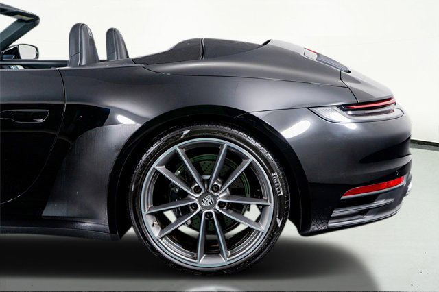 Used 2020 Porsche 911 Carrera w/ Premium Package image 17