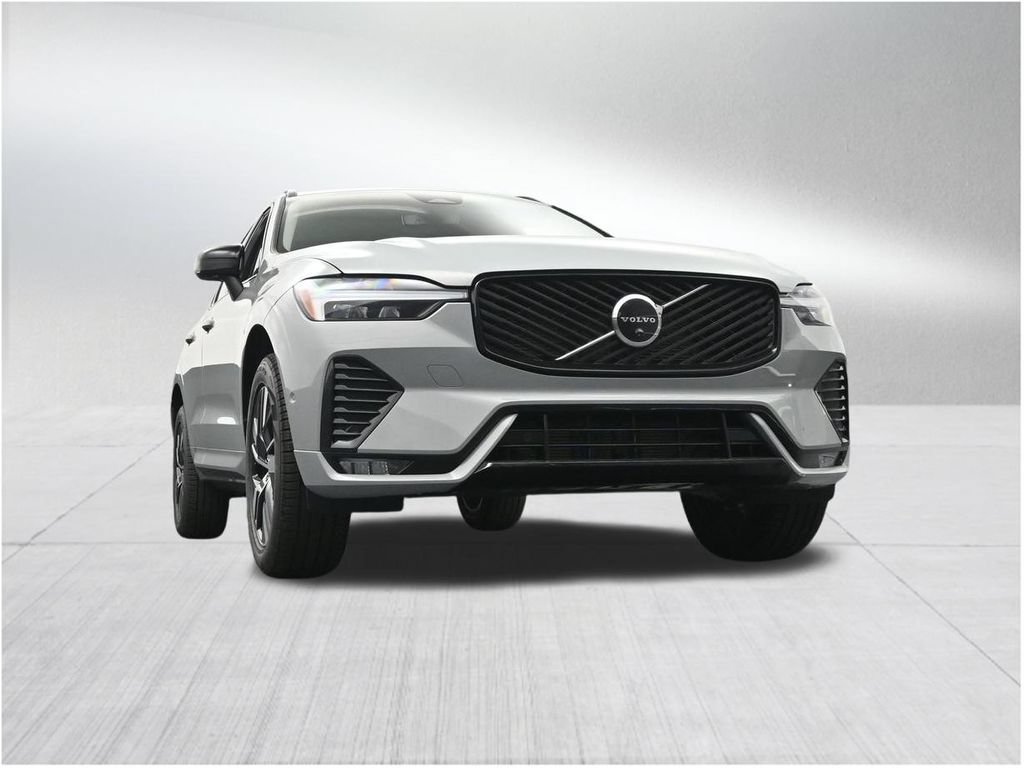 New 2026 Volvo XC60 B5 Plus AWD/4WD image 27