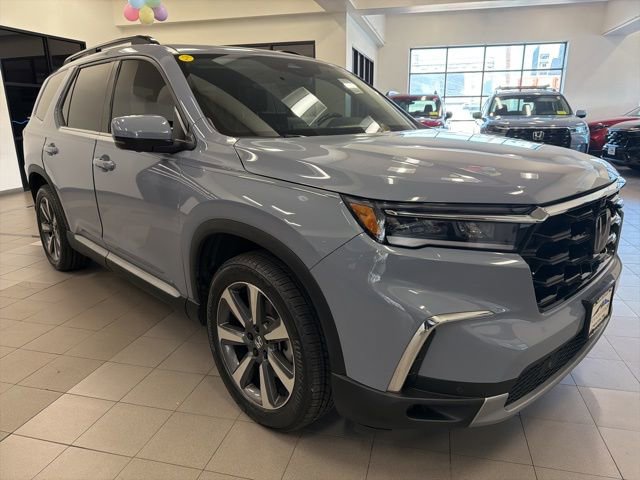 Certified 2025 Honda Pilot Elite