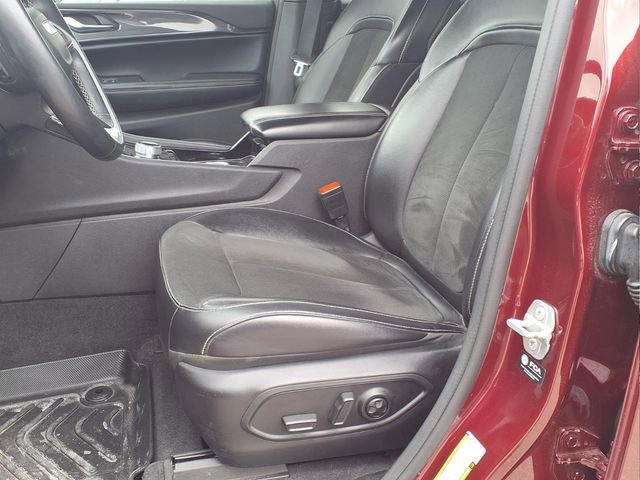 Used 2021 Jeep Grand Cherokee L Laredo image 15