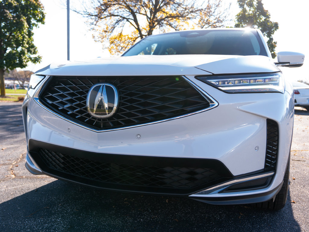 Certified 2025 Acura MDX w/ Technology Package AWD/4WD image 16