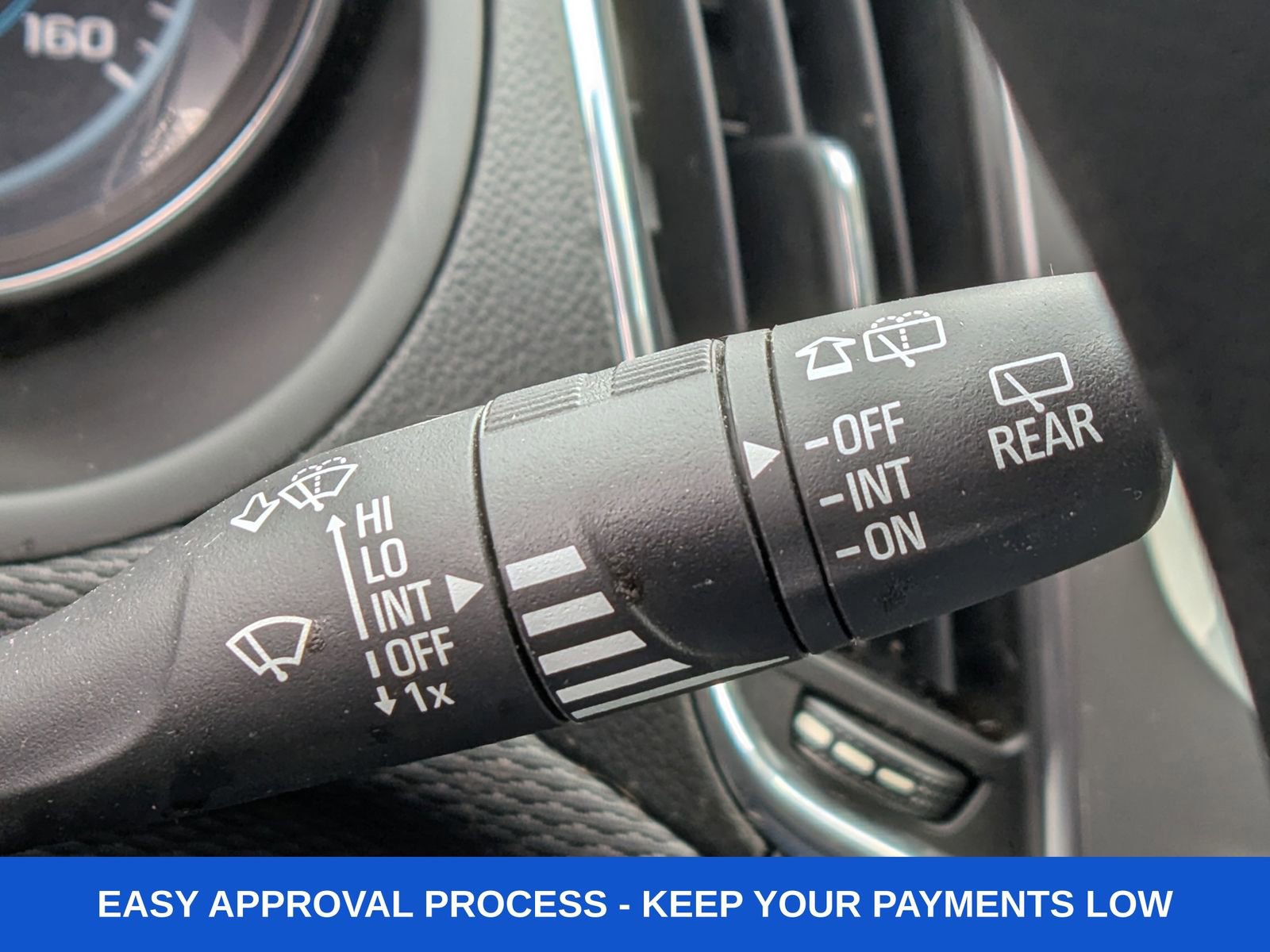 Used 2017 Chevrolet Cruze LT image 33