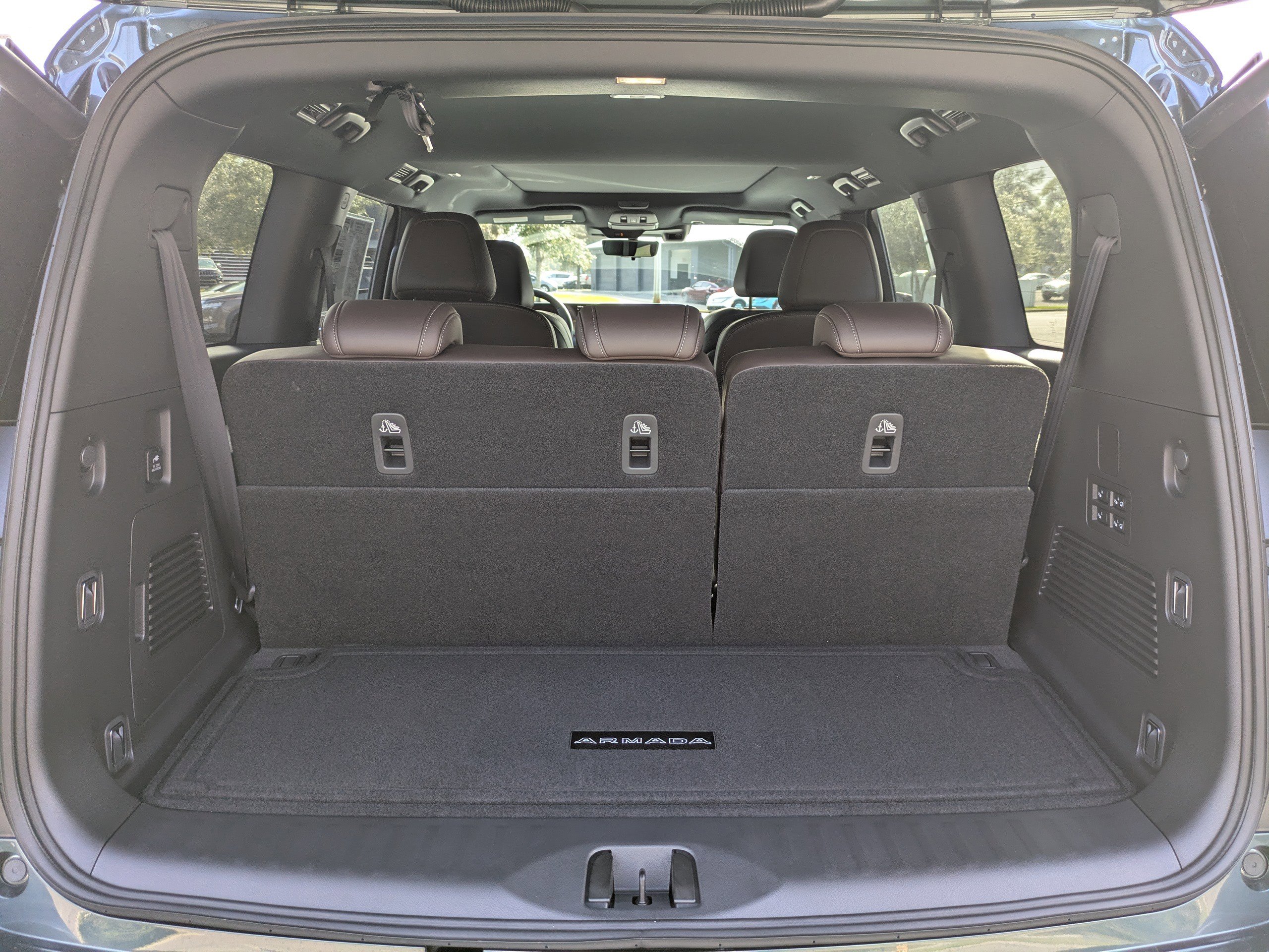 New 2026 Nissan Armada Platinum image 13