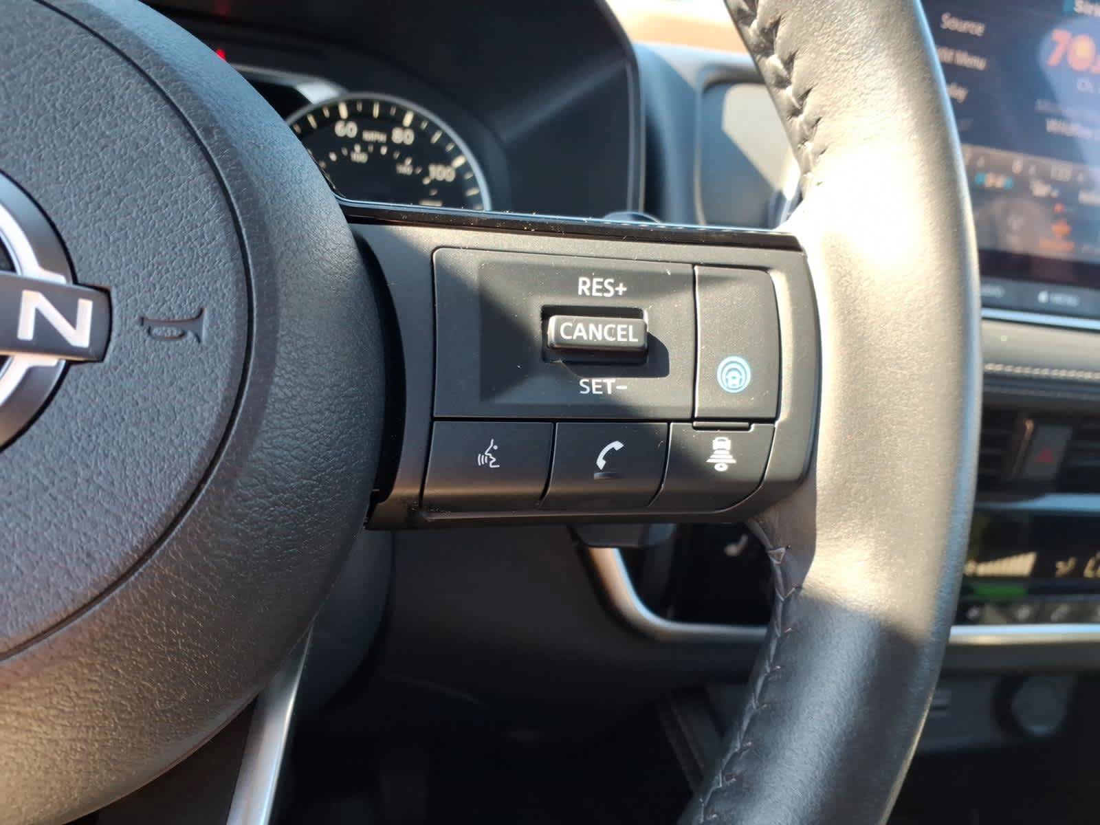 Certified 2023 Nissan Rogue SL AWD/4WD image 24