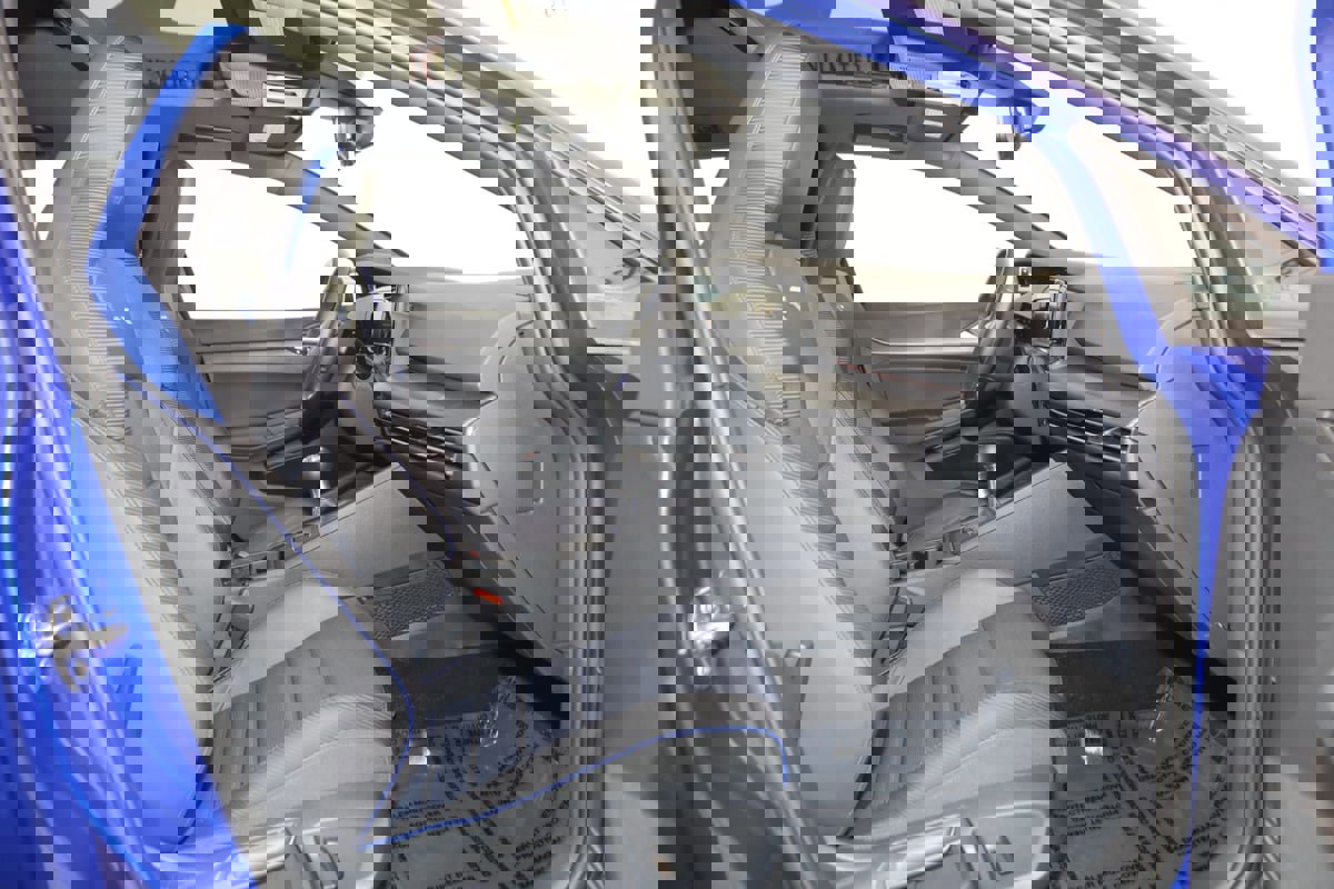 Used 2024 Volkswagen Golf R image 13