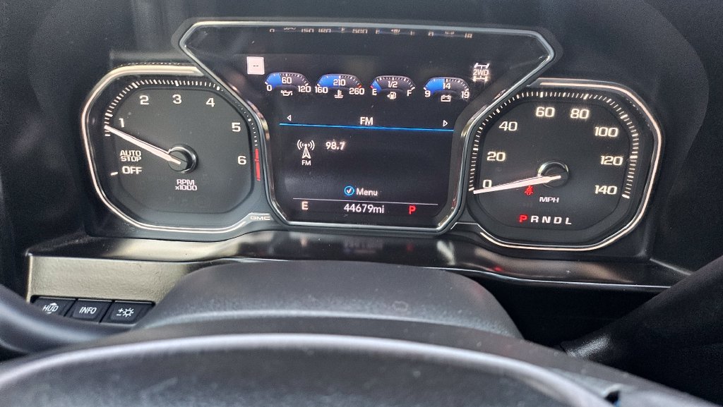 Used 2021 GMC Sierra 1500 AT4 w/ AT4 Premium Package AWD/4WD image 29