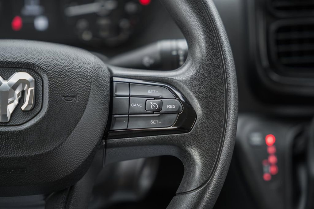 Used 2023 RAM ProMaster 2500 image 23