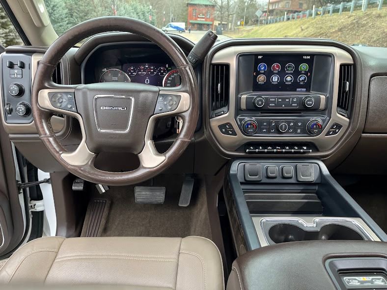 Used 2016 GMC Sierra 2500 Denali w/ Duramax Plus Package image 20