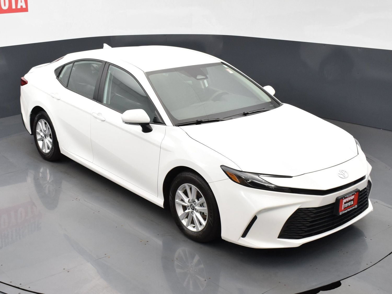 Used 2025 Toyota Camry LE FWD image 22