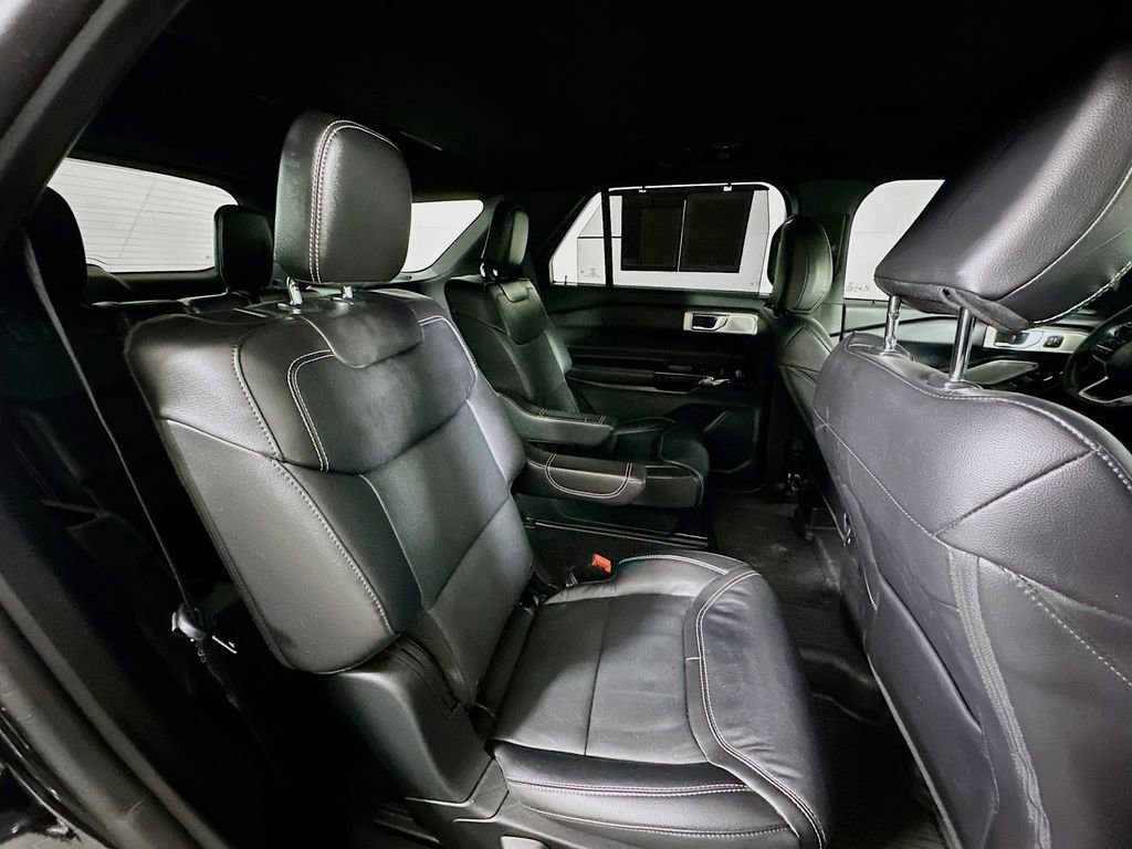 Used 2023 Ford Explorer ST w/ Equipment Group 401A image 11