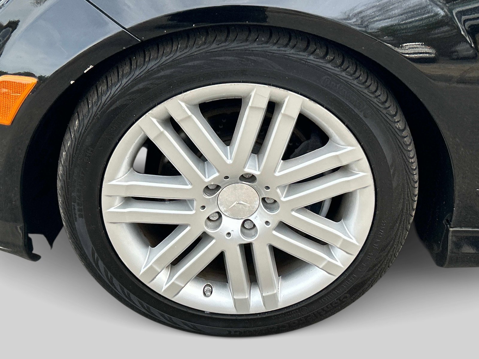 Used 2009 Mercedes-Benz C 300 4MATIC Sedan image 9