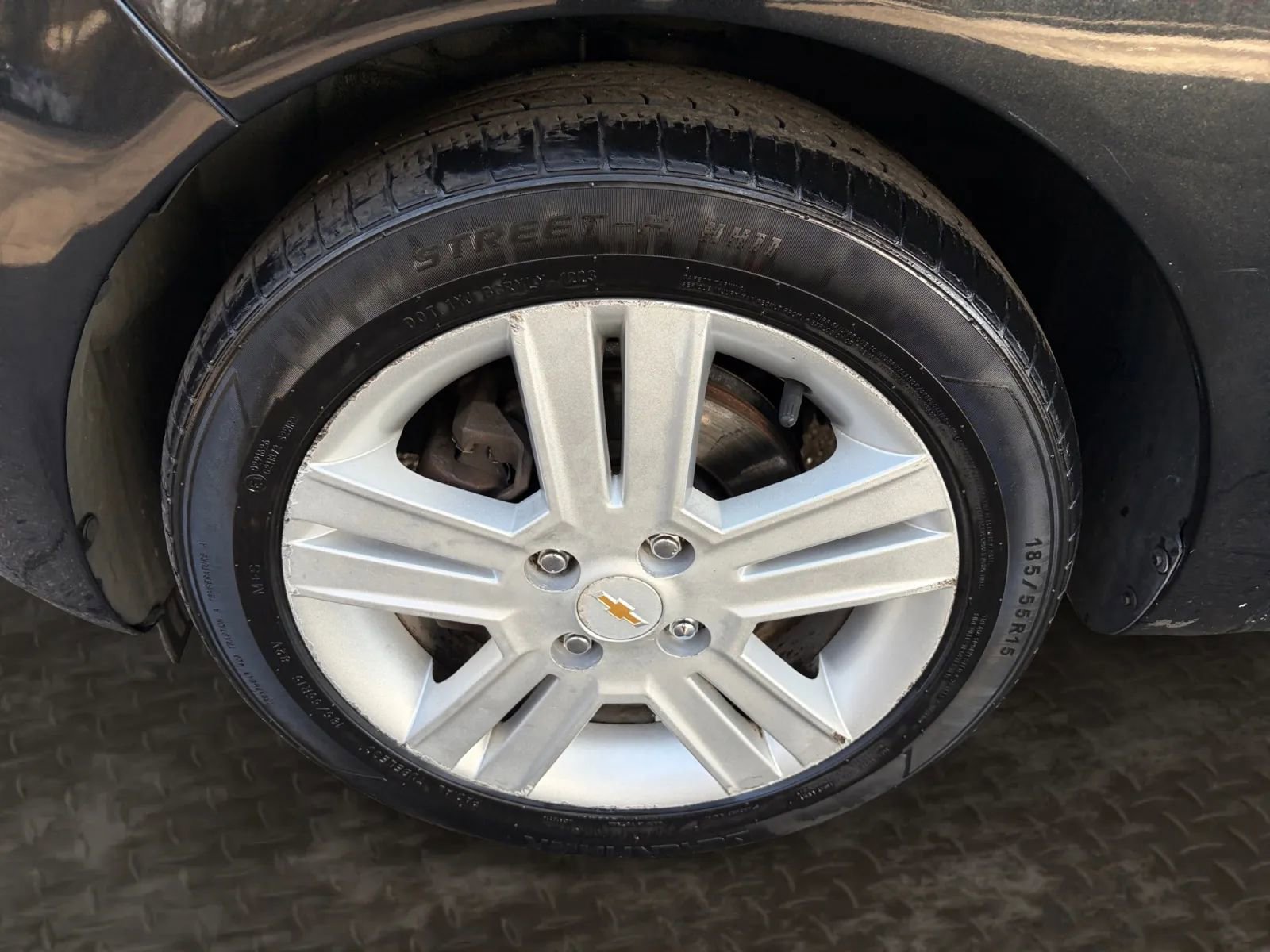 Used 2014 Chevrolet Spark LT image 34