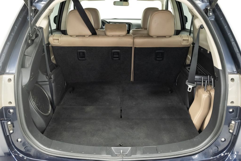 Used 2014 Mitsubishi Outlander GT image 30