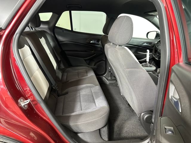 Used 2024 Chevrolet Trax RS w/ Driver Confidence Package image 27