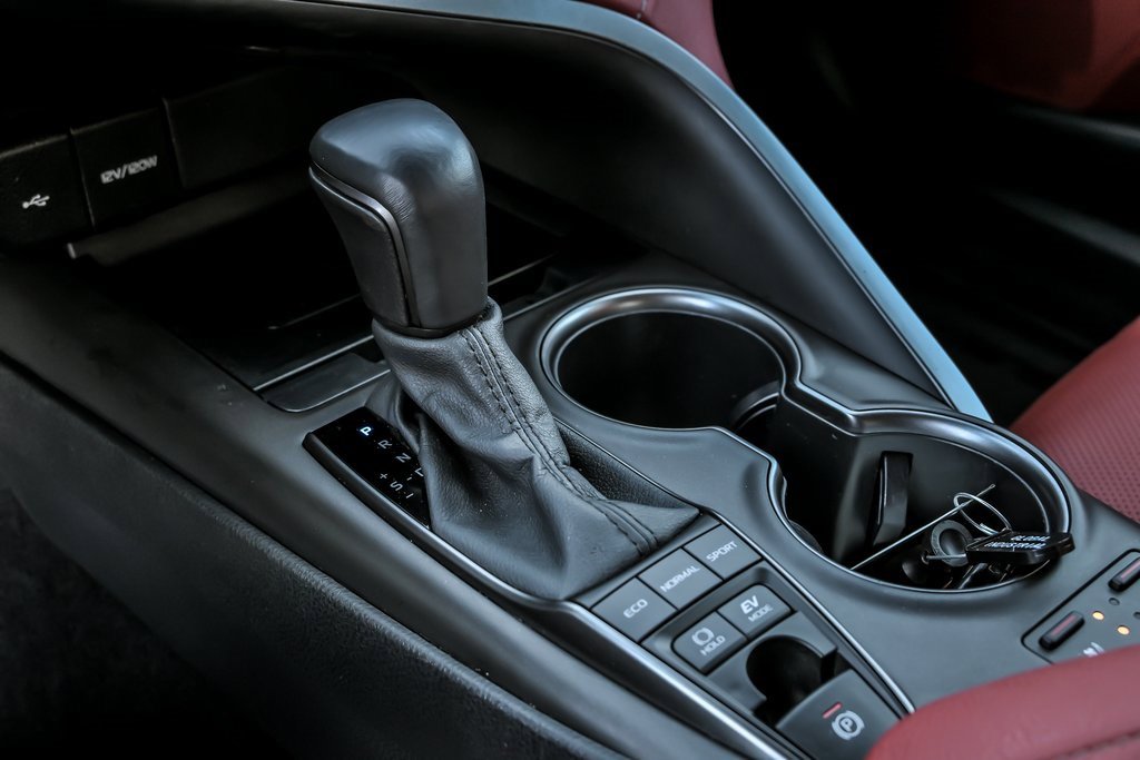 Used 2021 Toyota Camry XSE w/ Navigation Upgrade Package image 25