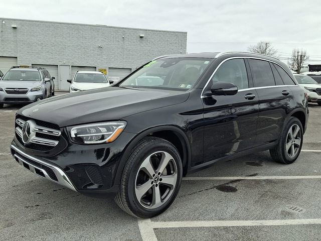 Used 2022 Mercedes-Benz GLC 300 4MATIC image 3