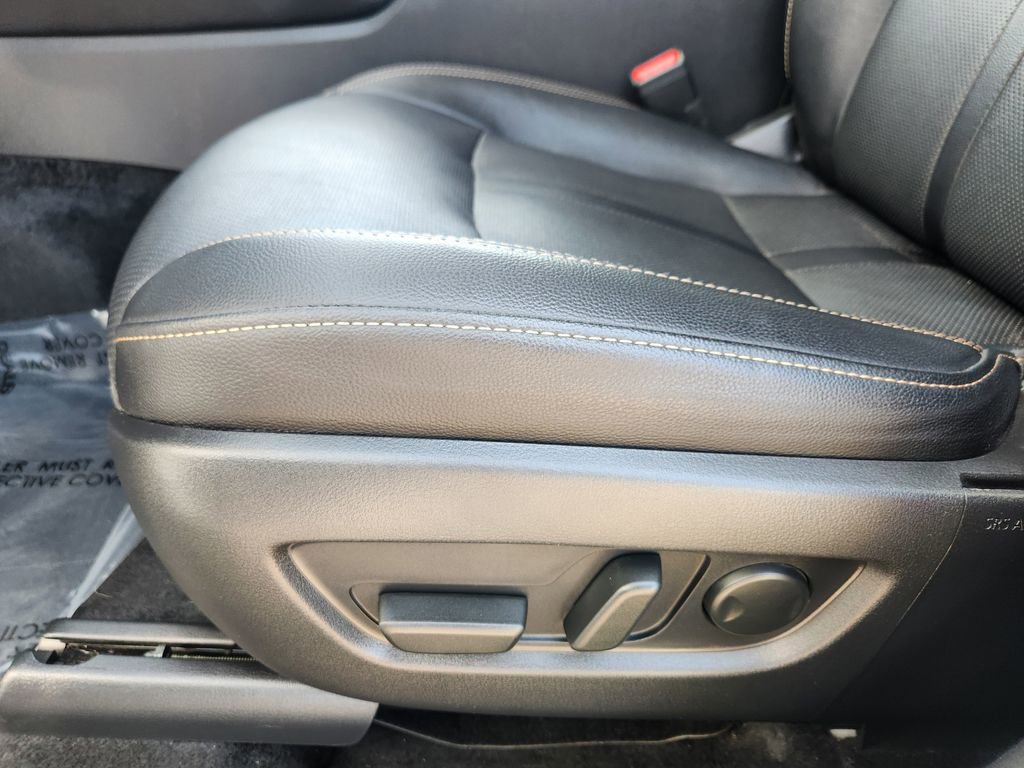 Used 2024 MAZDA CX-90 Plug-In Hybrid w/ Premium Pkg image 13