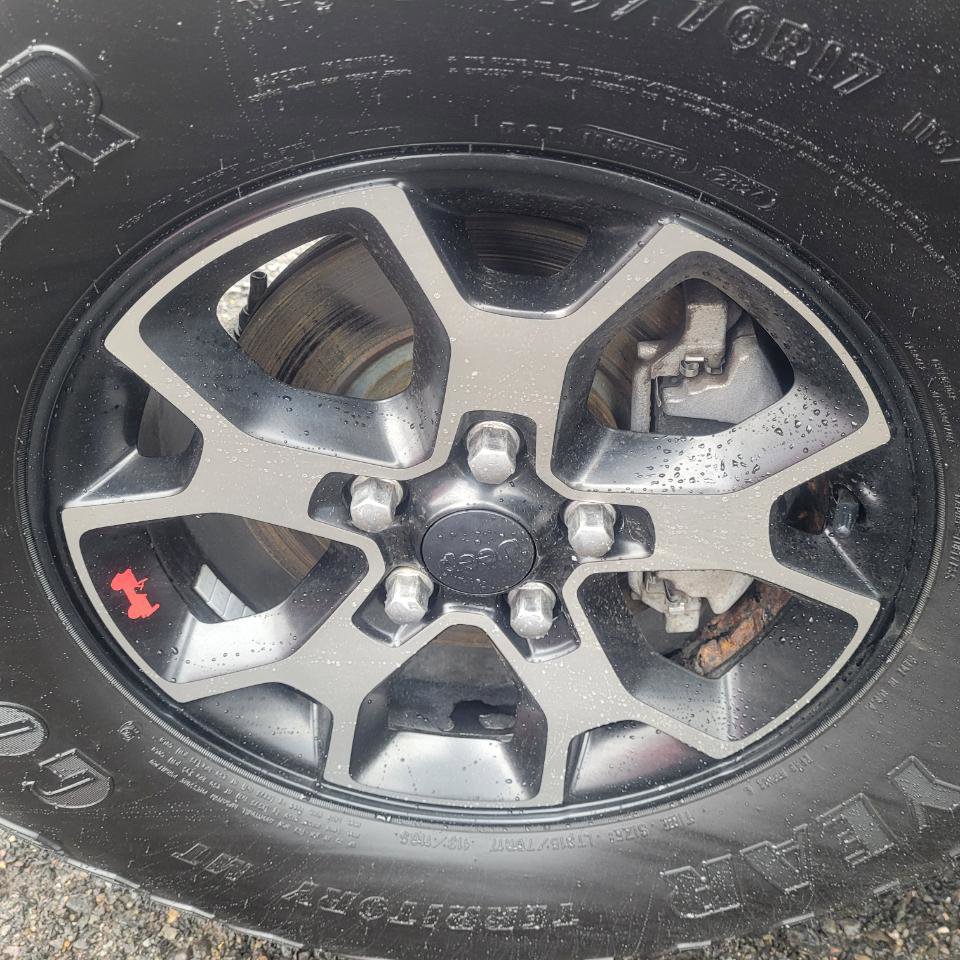 Used 2018 Jeep Wrangler Unlimited Rubicon w/ Dual Top Group image 39