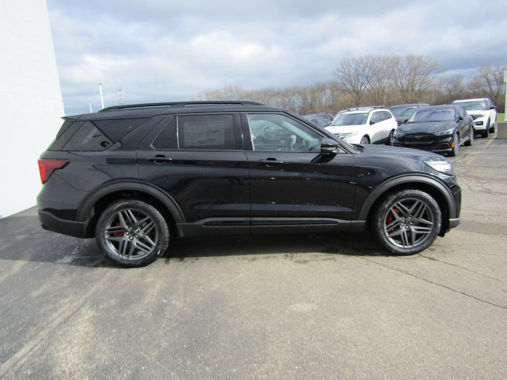 New 2026 Ford Explorer ST w/ Sun And Sound Package AWD/4WD image 10