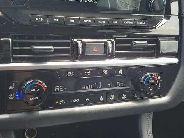 Used 2024 Nissan Pathfinder Platinum w/ Cargo Package AWD/4WD image 27