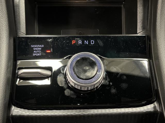 New 2025 Jeep Grand Cherokee L Limited w/ Luxury Tech Group II image 22