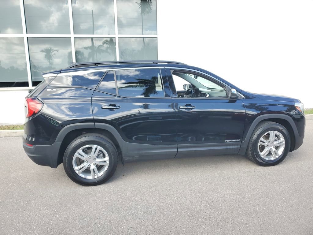 Used 2019 GMC Terrain SLE w/ Driver Convenience Package image 6