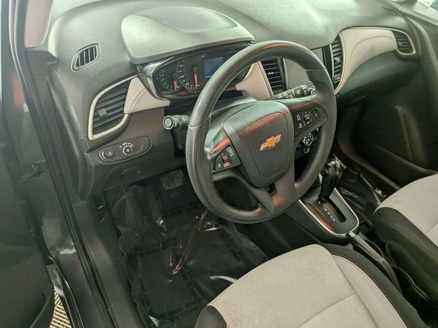 Used 2020 Chevrolet Trax LS w/ Tint and Cruise Package image 11