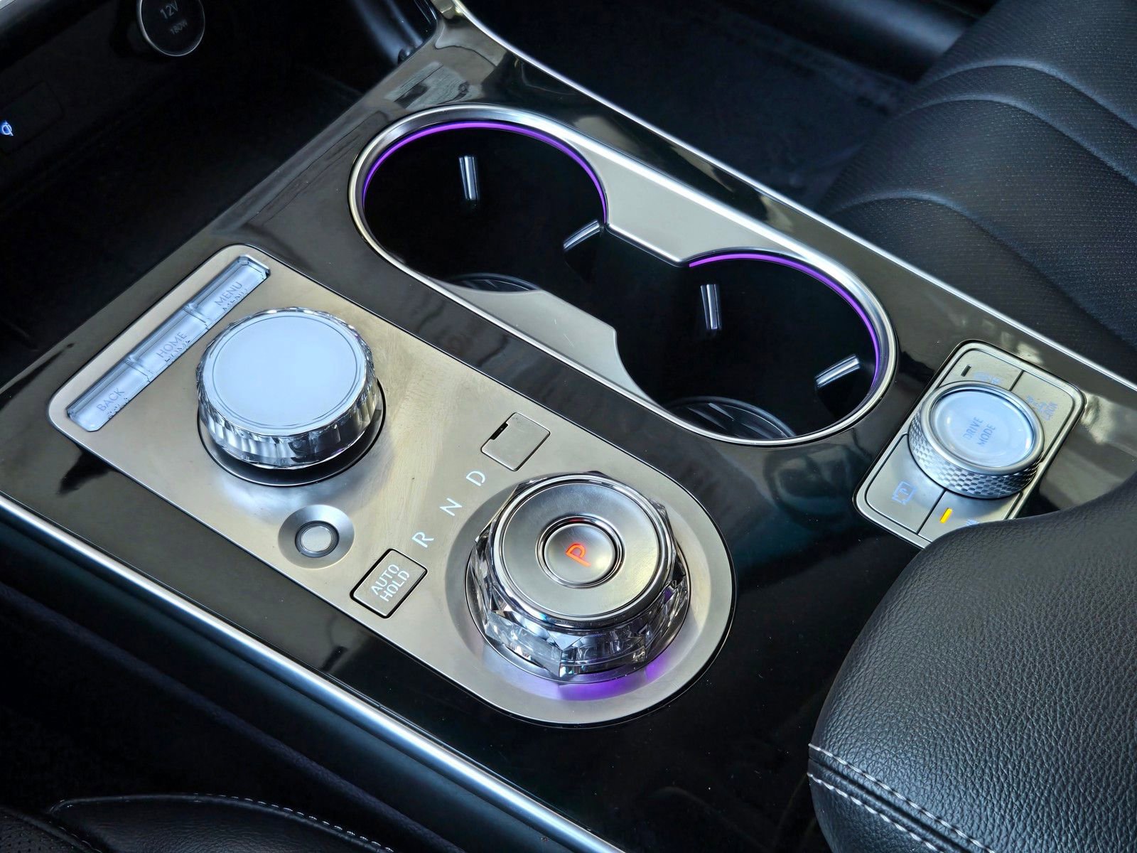 Used 2025 Genesis GV80 2.5T Standard image 18